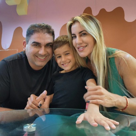 Jasmina Marazita and Ariel Ramírez with their son Jasiel Ramírez.